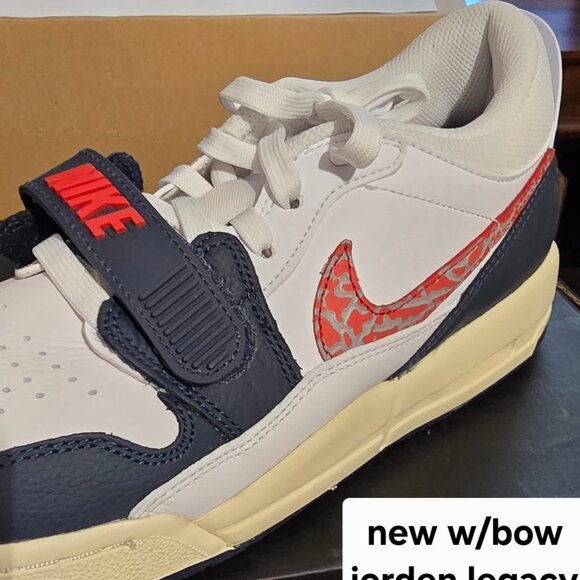 Brand new Jordan trainers